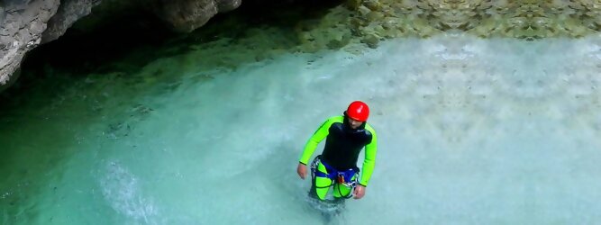 Trip Austria - Canyoning - Die Hotspots für Rafting und Canyoning. Abenteuer Aktivität in der Tiroler Natur. Tiefe Schluchten, Klammen, Gumpen, Naturwasserfälle.
